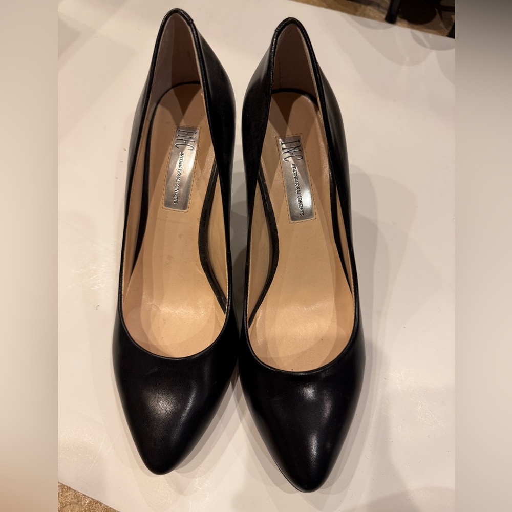 Classic INC Black Women's Pumps Heels 3”